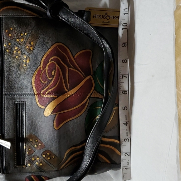 Anuschka Grey handpainted rose animal print safari hobo shoulder bag nwot - Picture 4 of 16